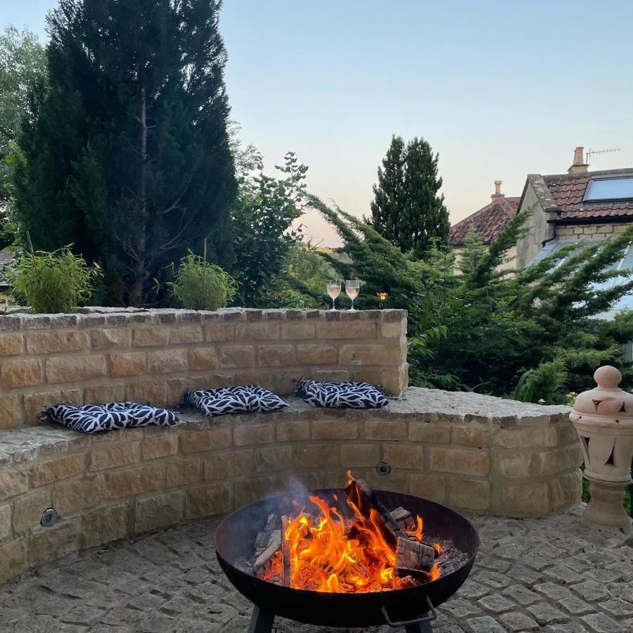Gorgeous Country Cottage On Outskirts Of Bath With Wood Fired Hot Tub Midford Dış mekan fotoğraf