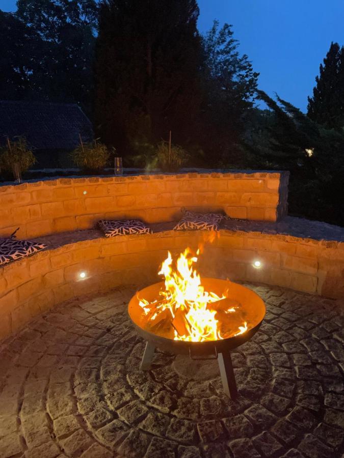 Gorgeous Country Cottage On Outskirts Of Bath With Wood Fired Hot Tub Midford Dış mekan fotoğraf